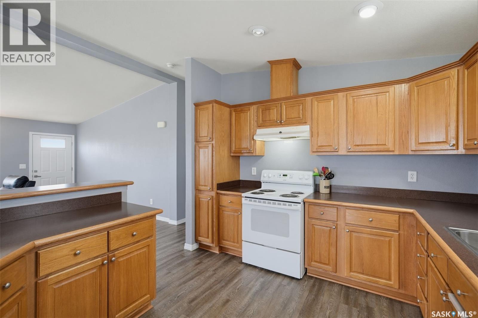 13 401 Railway AVENUE, Vanscoy — photo 10