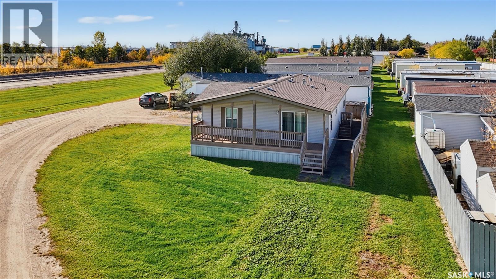 13 401 Railway AVENUE - 34