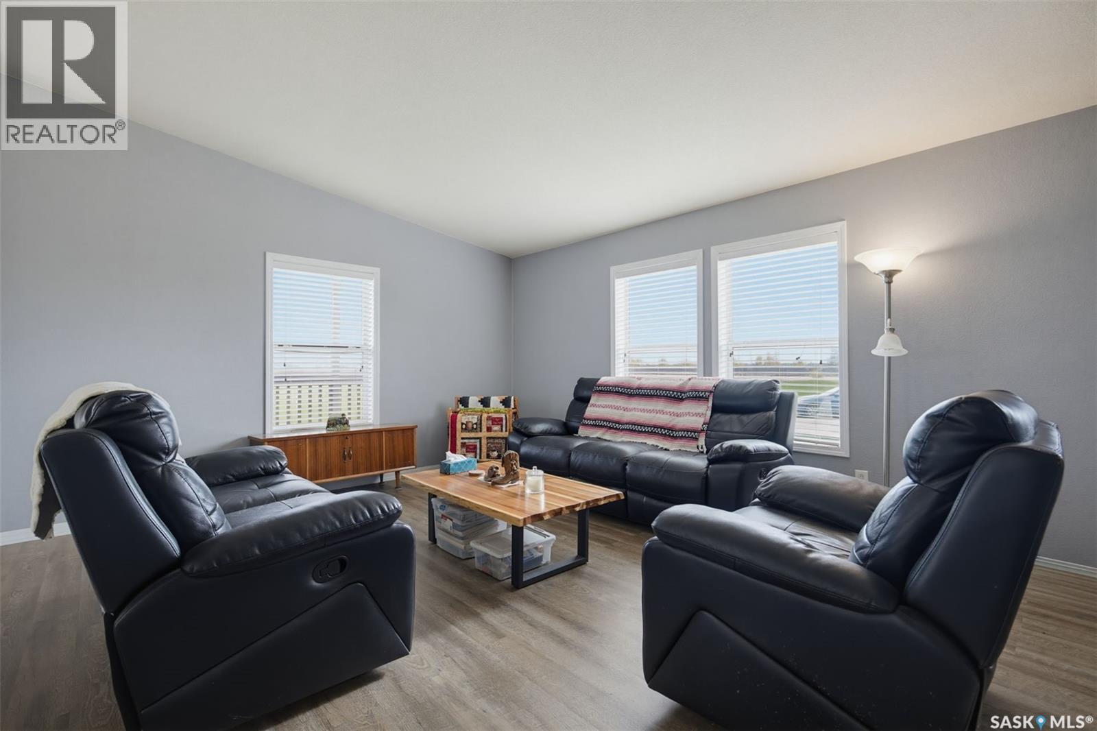 13 401 Railway AVENUE, Vanscoy — photo 4