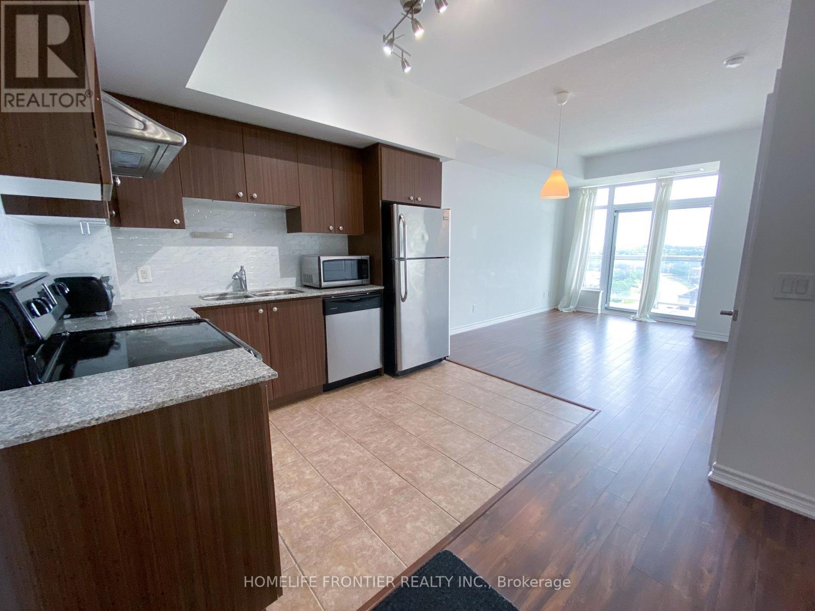 1025 - 8323 KENNEDY ROAD, Markham (Village Green-South Unionville) — photo 4