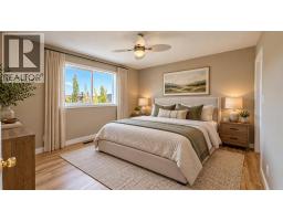 194 Peigan Court W - photo 16