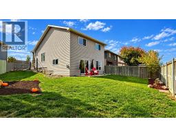 194 Peigan Court W - photo 3