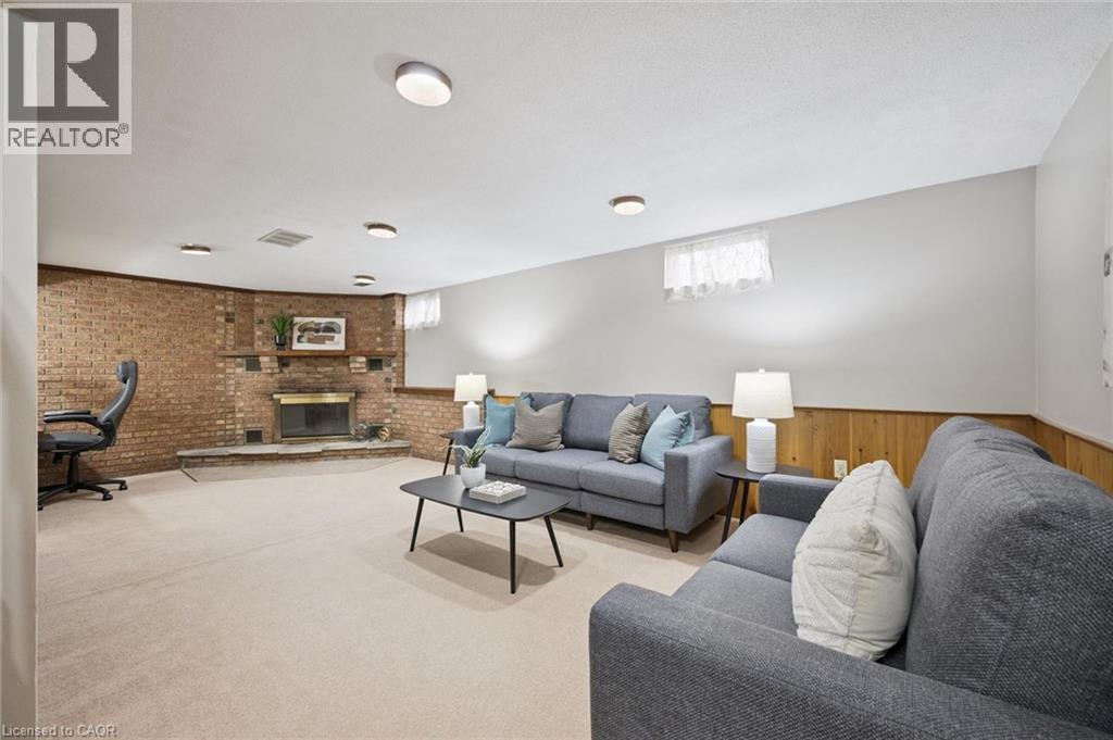 143 HILLBROOK Crescent - 25