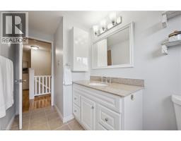 143 Hillbrook Crescent, Kitchener, ON N2N1J4 Photo 24