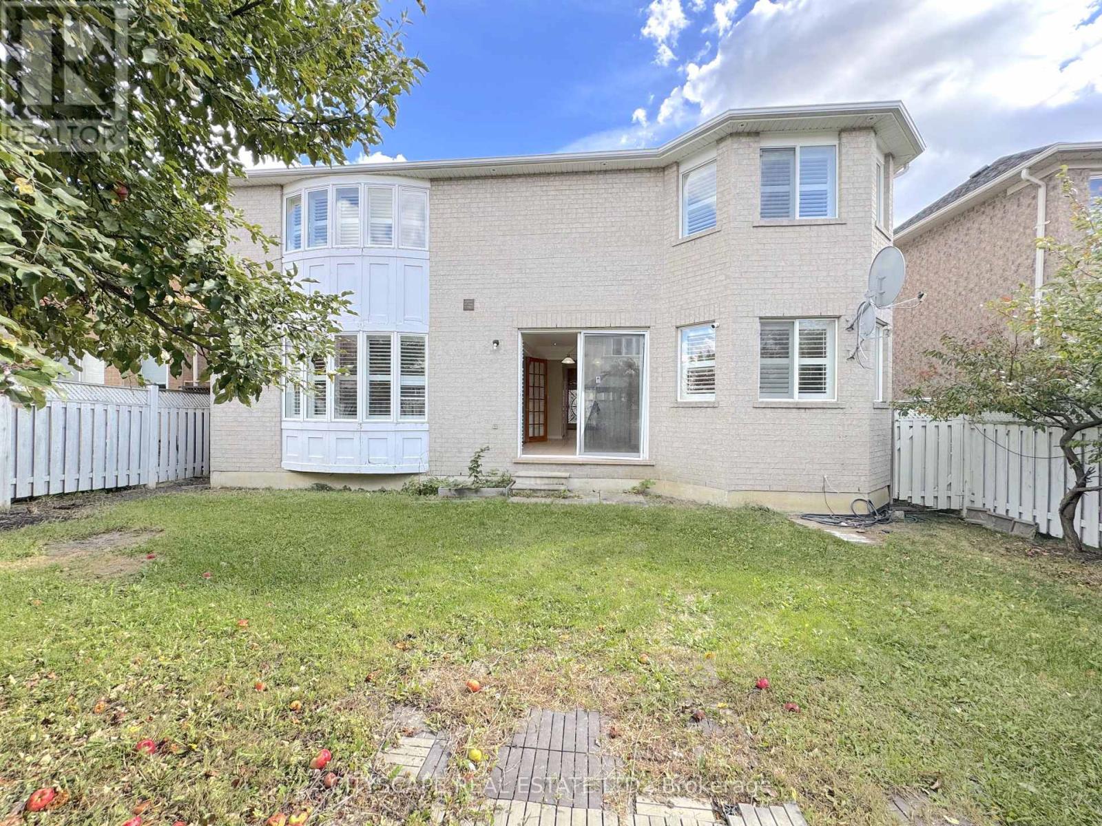 4 SERVICEBERRY CRESCENT - 47
