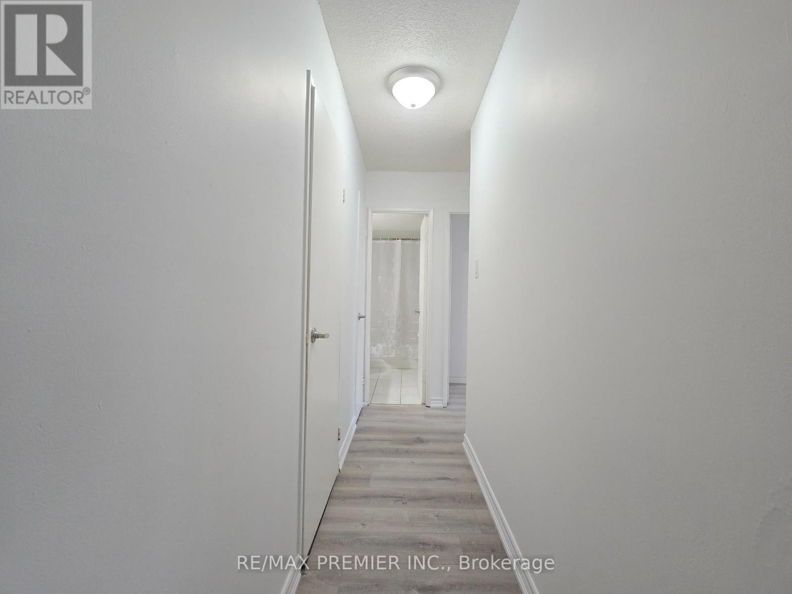 3390 Weston Road — photo 16