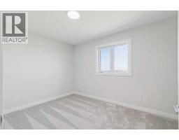 426 Hotchkiss Manor Se, Calgary, AB T3S0J9 Photo 27