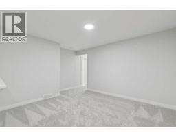 426 Hotchkiss Manor Se, Calgary, AB T3S0J9 Photo 20