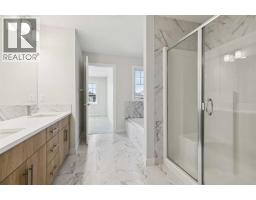 426 Hotchkiss Manor Se, Calgary, AB T3S0J9 Photo 35