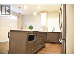 Primary Bedroom - 1930 Jim Hebb Way, London, ON N6H5K3 Photo 10