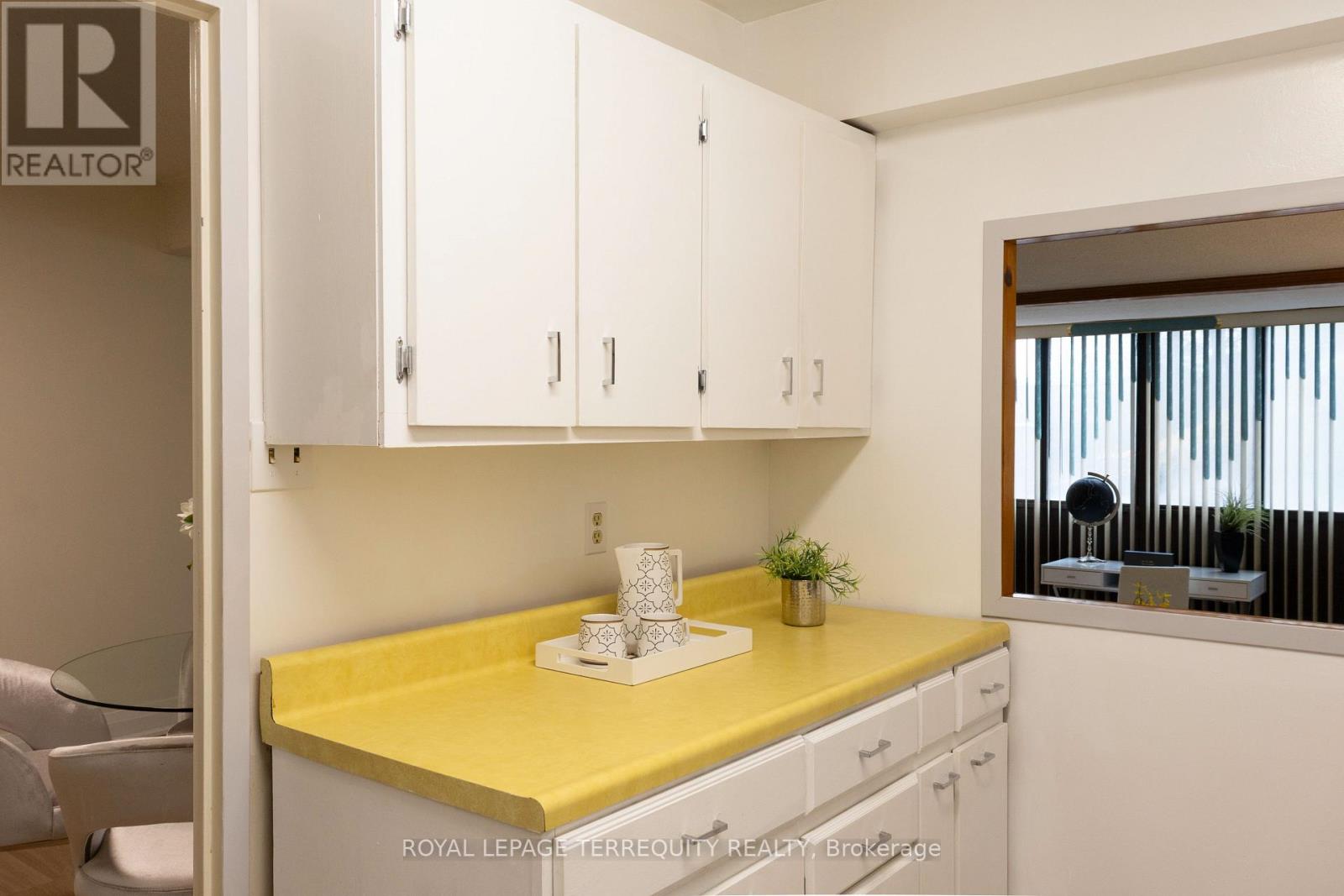 #205 1338 YORK MILLS ROAD - 26