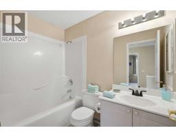 54 Cougar Ridge Bay SW - photo 20