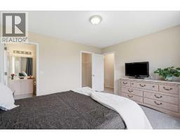 54 Cougar Ridge Bay SW - photo 14