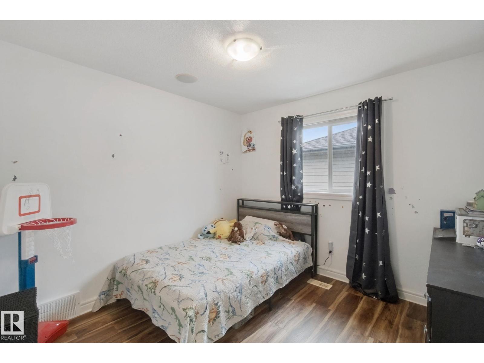 4113 158 AV NW - 29