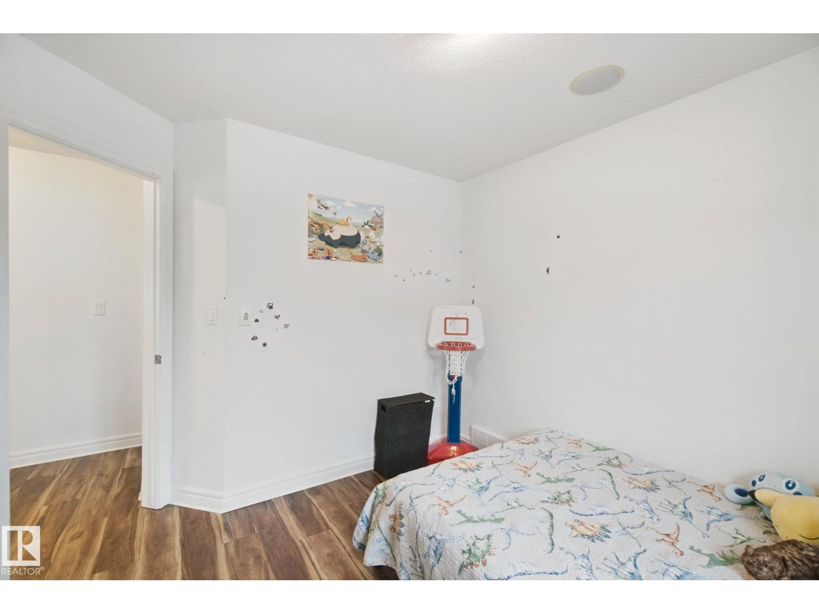 4113 158 AV NW - 31
