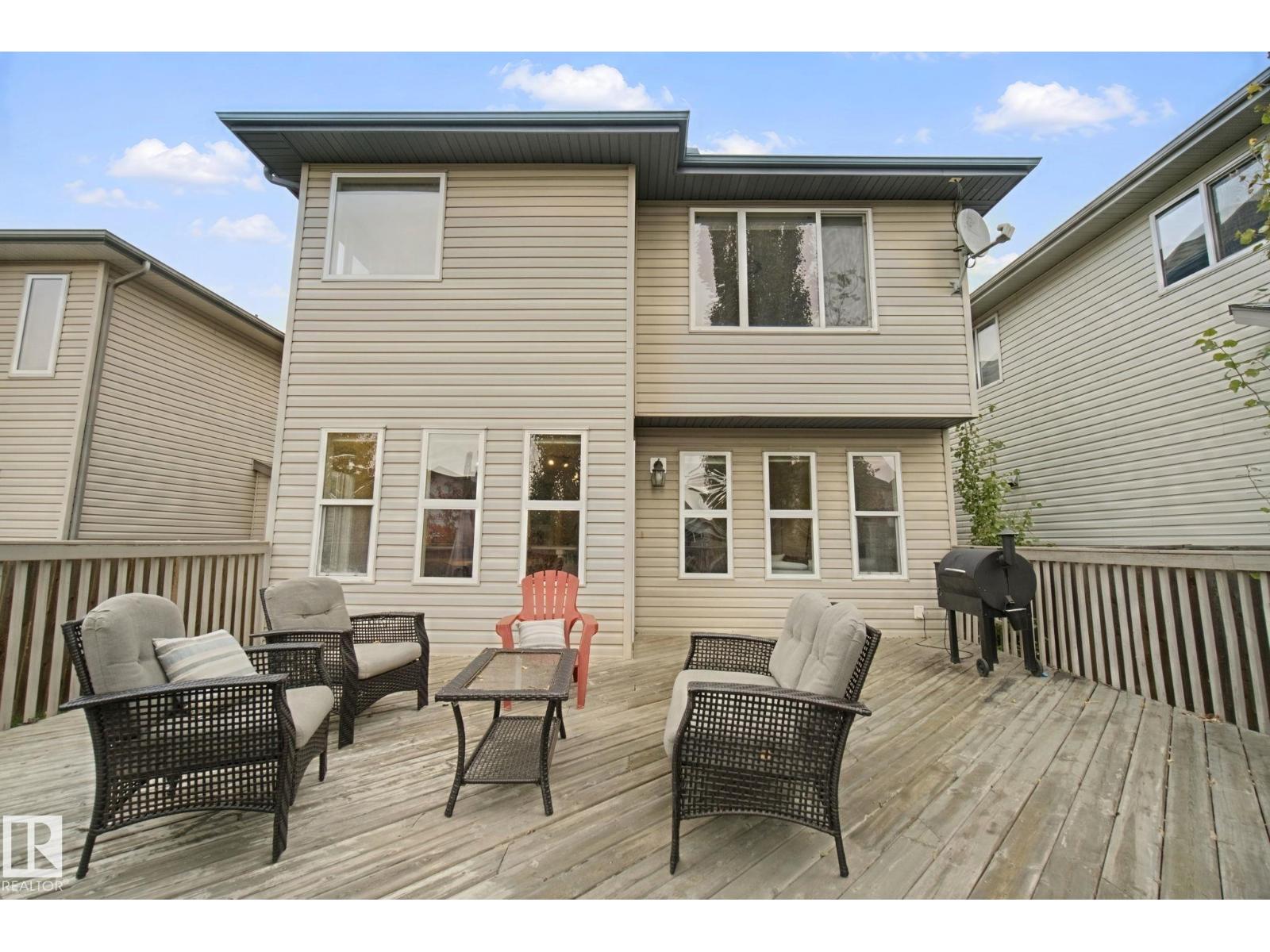 4113 158 AV NW - 52