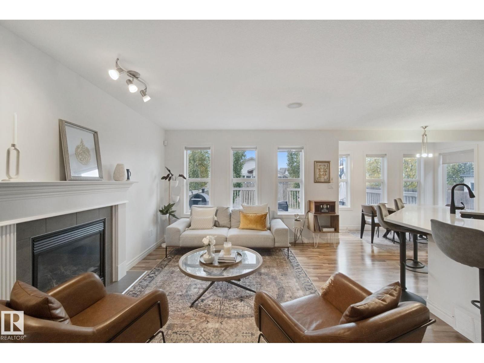 4113 158 AV NW - 7