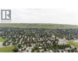 Bedroom - 2836 Brentwood Boulevard Nw, Calgary, AB T2L1J5 Photo 9