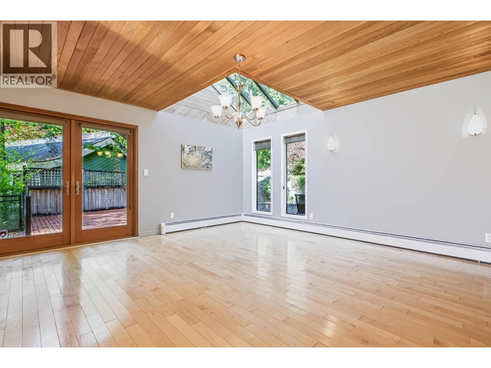 60 WALTON WAY, Port Moody - Image 1