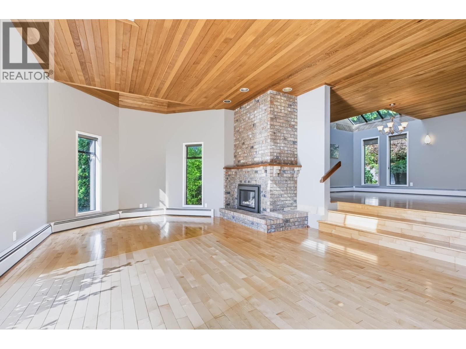 60 WALTON WAY, Port Moody - Image 1