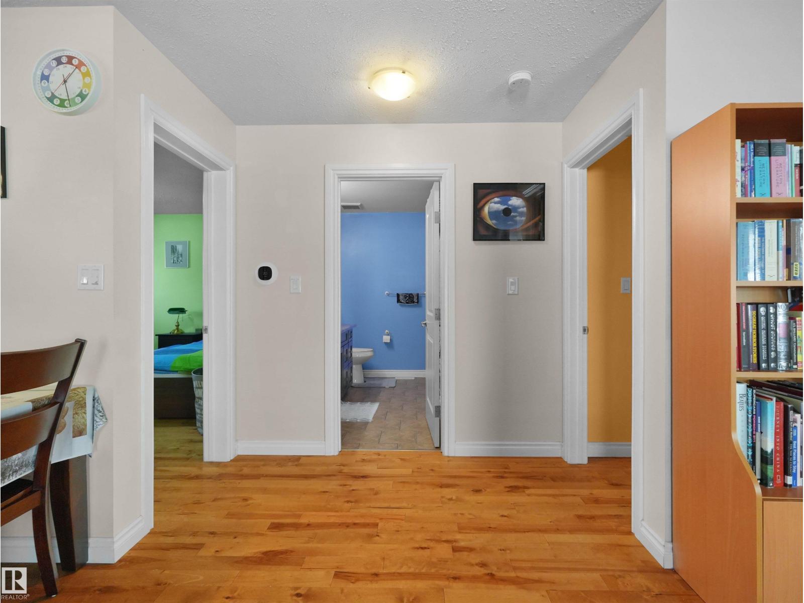 11841 94 ST NW - 10