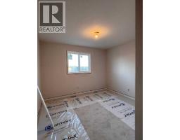 147 Vantage Crescent SW - photo 16