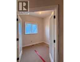 147 Vantage Crescent SW - photo 2