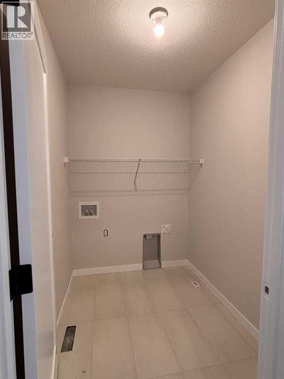 147 Vantage Crescent SW, Airdrie — photo 13