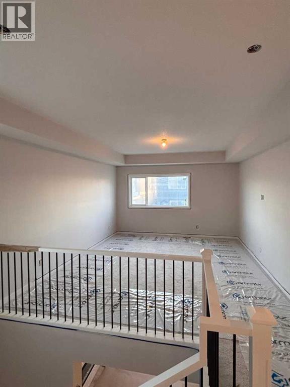 147 Vantage Crescent SW, Airdrie — photo 9
