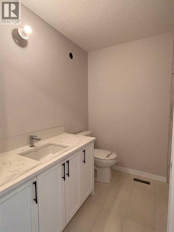 147 Vantage Crescent SW, Airdrie — photo 15
