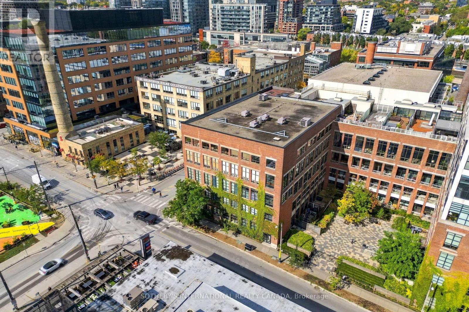 #103 43 HANNA AVENUE - 26