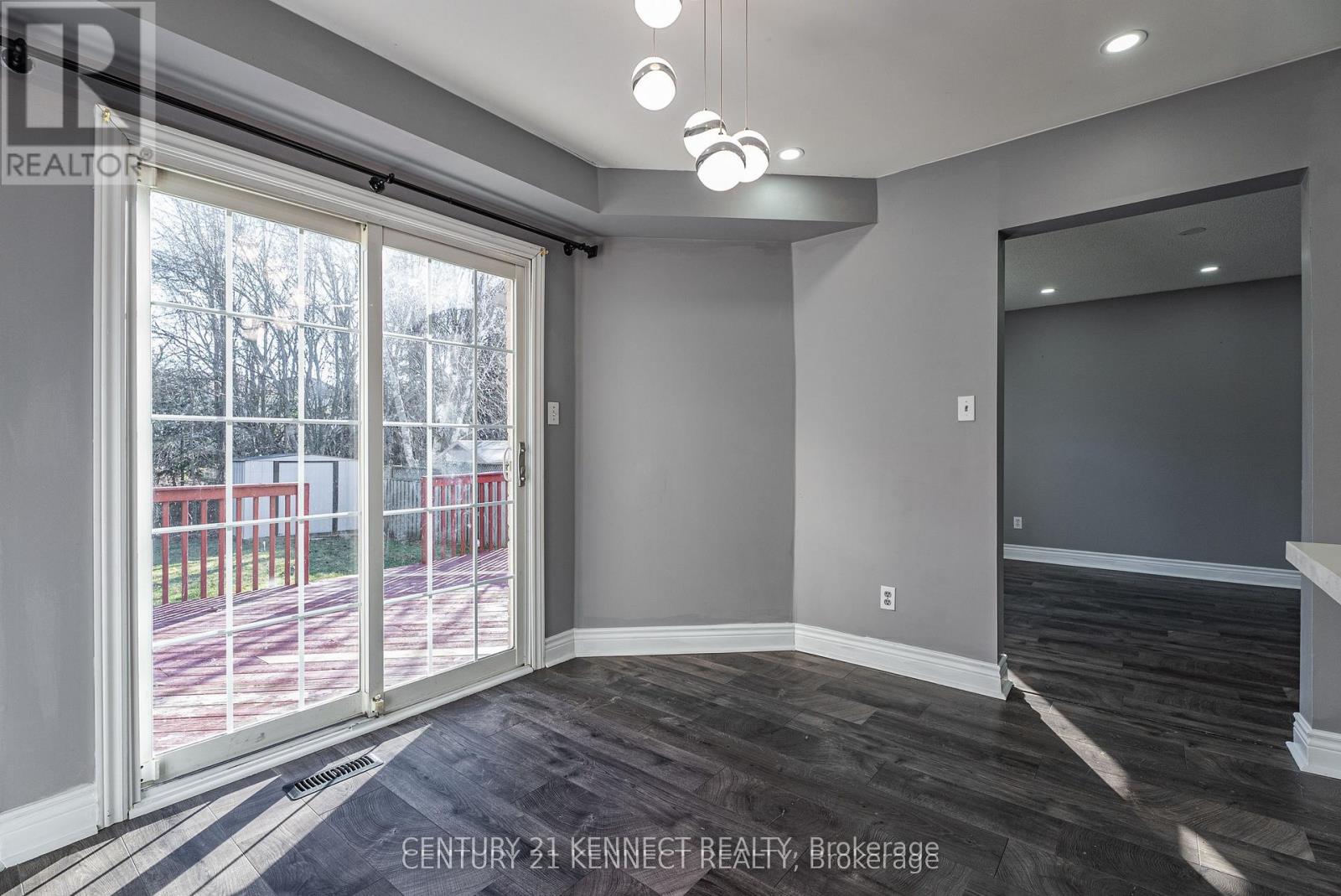 5 KNOTTY PINE DRIVE, Whitby (Williamsburg) — photo 8