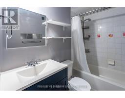 5 Knotty Pine Drive, Whitby, ON L1R2J6 Photo 11