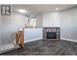 5 Knotty Pine Drive, Whitby, ON L1R2J6 Photo 12
