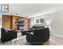 166 Natchez Road, Kitchener, ON N2B3L2 Photo 25