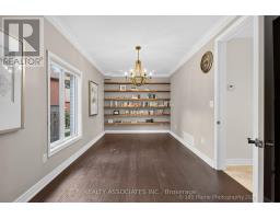 Family room - 128 Coalbrook Court, Vaughan, ON L4L9B6 Photo 7