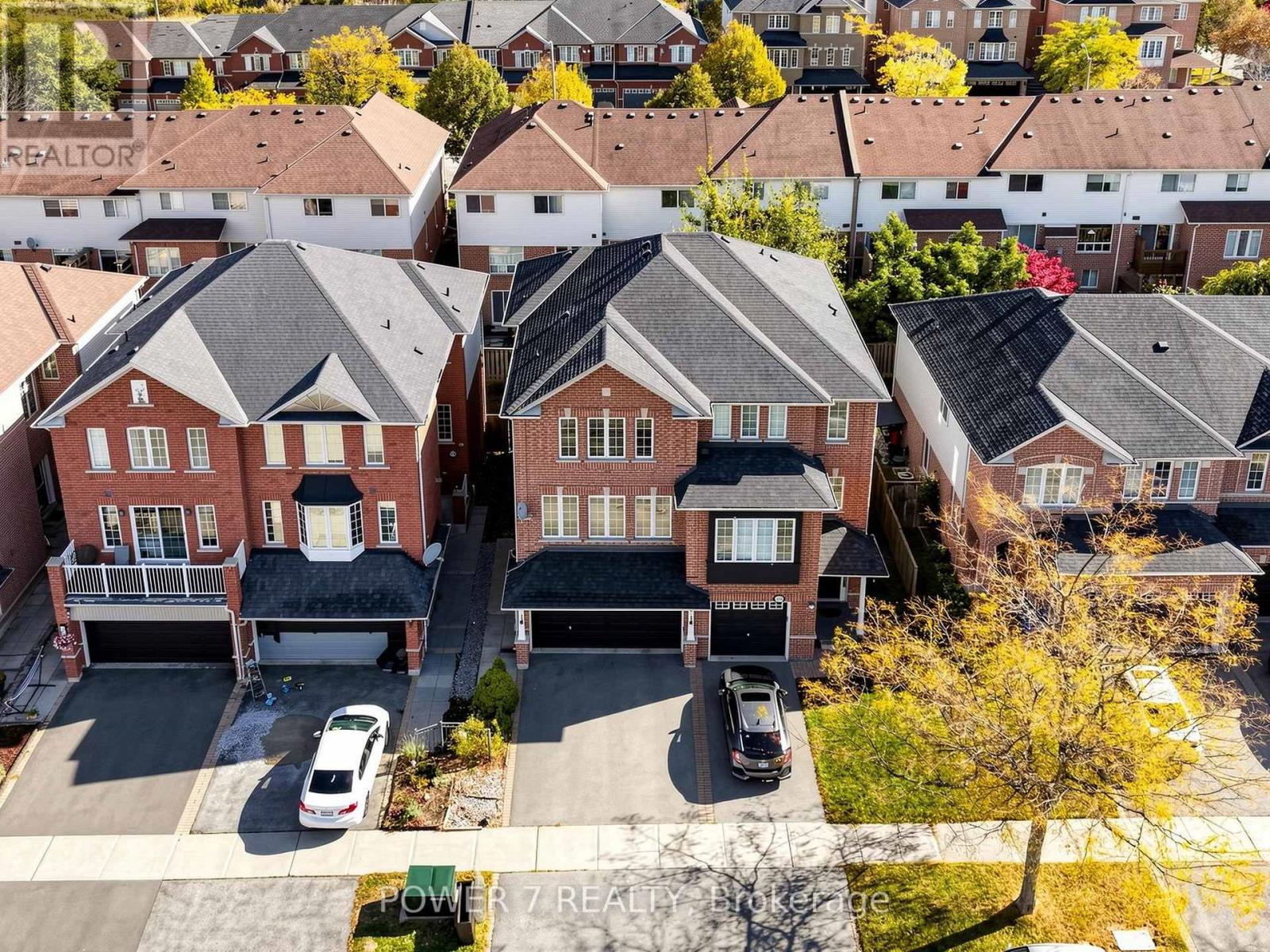 61 Millcliff Circle, Aurora, ON photo 44