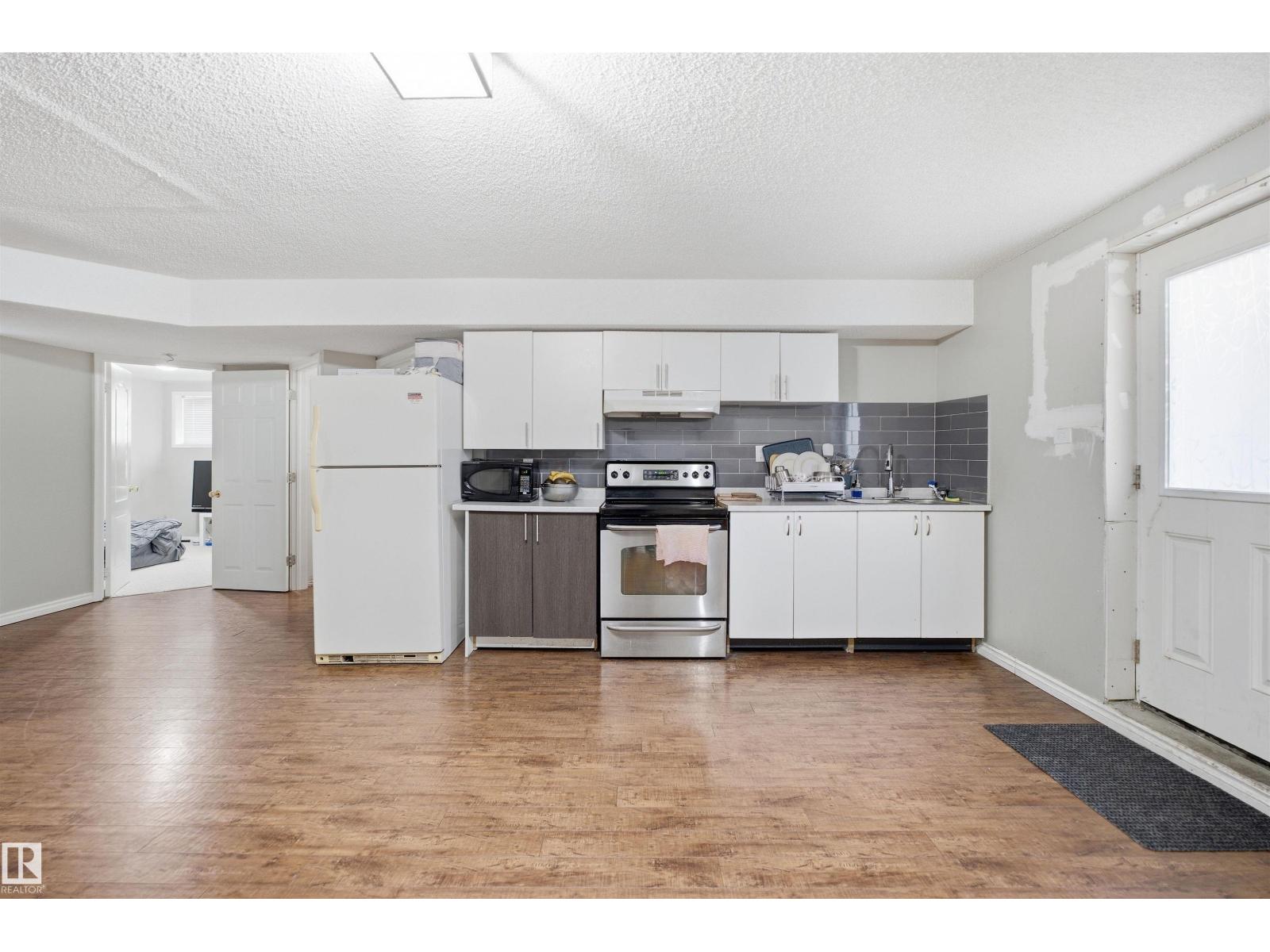 1737 KENSIT PL NW - 28