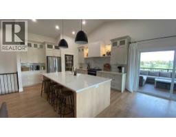 Family room - 10 Grasslands Road, Rural Taber, M D  Of, AB T1G2C8 Photo 10