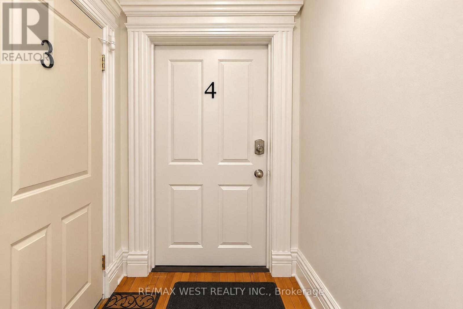 4 - 117 ROSEMOUNT AVENUE, Toronto (Weston) — photo 4