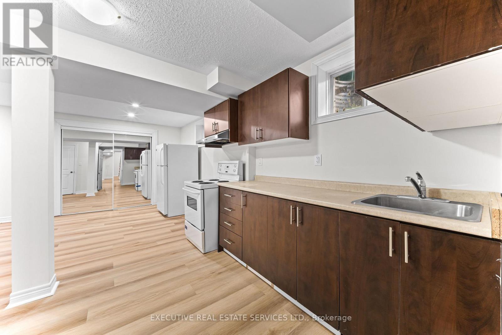 52 Bernadino Street, Brampton, ON photo 40