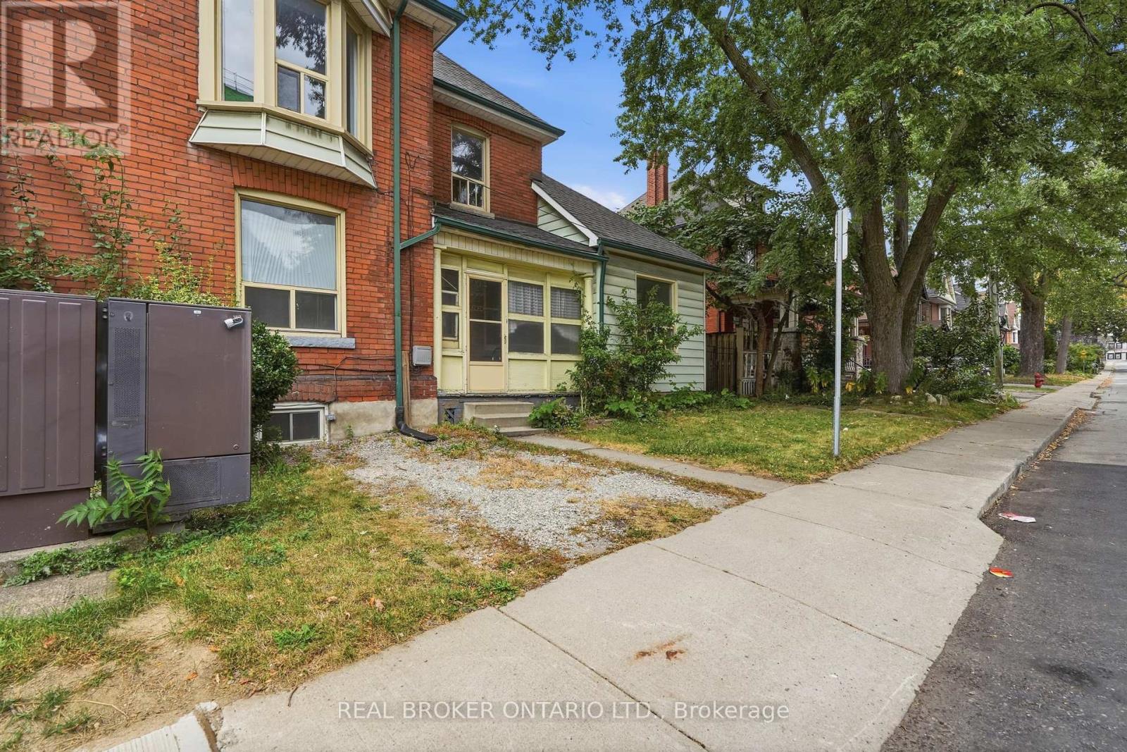 418 MAIN STREET W, Hamilton (Strathcona) — photo 2