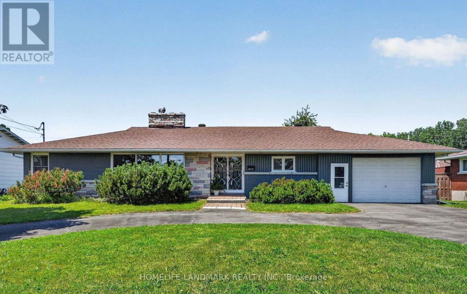1215 PRINCESS STREET, Cornwall