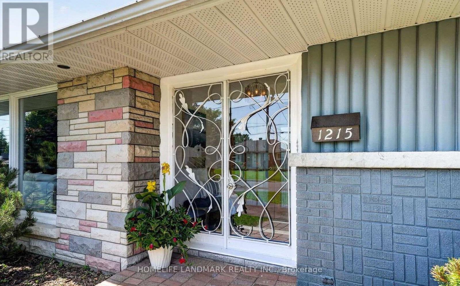 1215 PRINCESS STREET, Cornwall — photo 3
