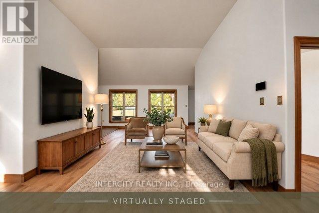 3 TORRANCE LANE - 6