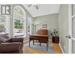 Laundry room - 127 Coyote Crescent, Ottawa, ON K2S2G5 Photo 14