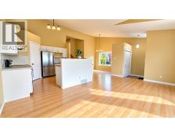194 Peigan Court W - photo 5