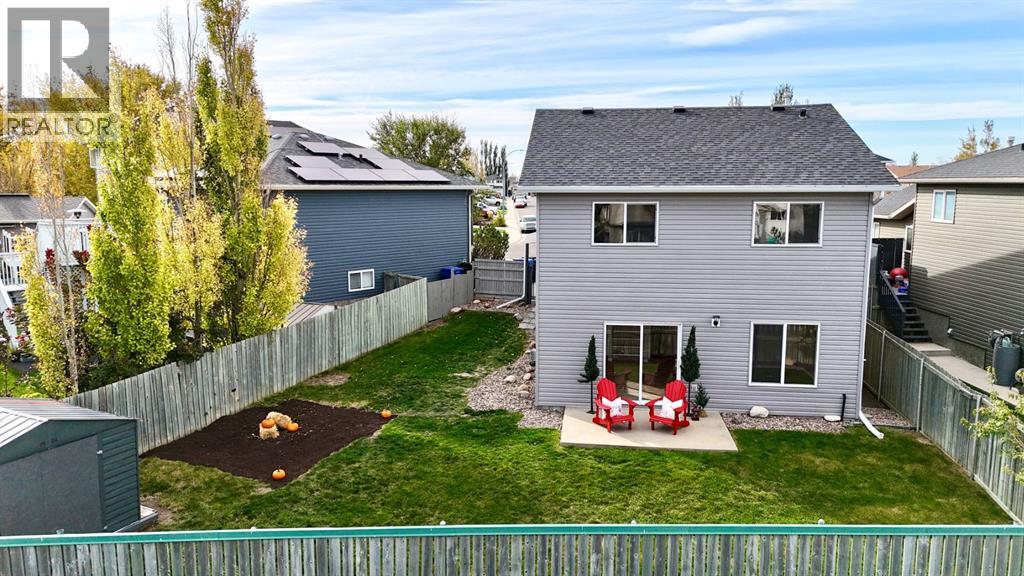 194 Peigan Court W - 34