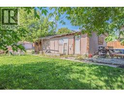 1315 35 Street SE - photo 5