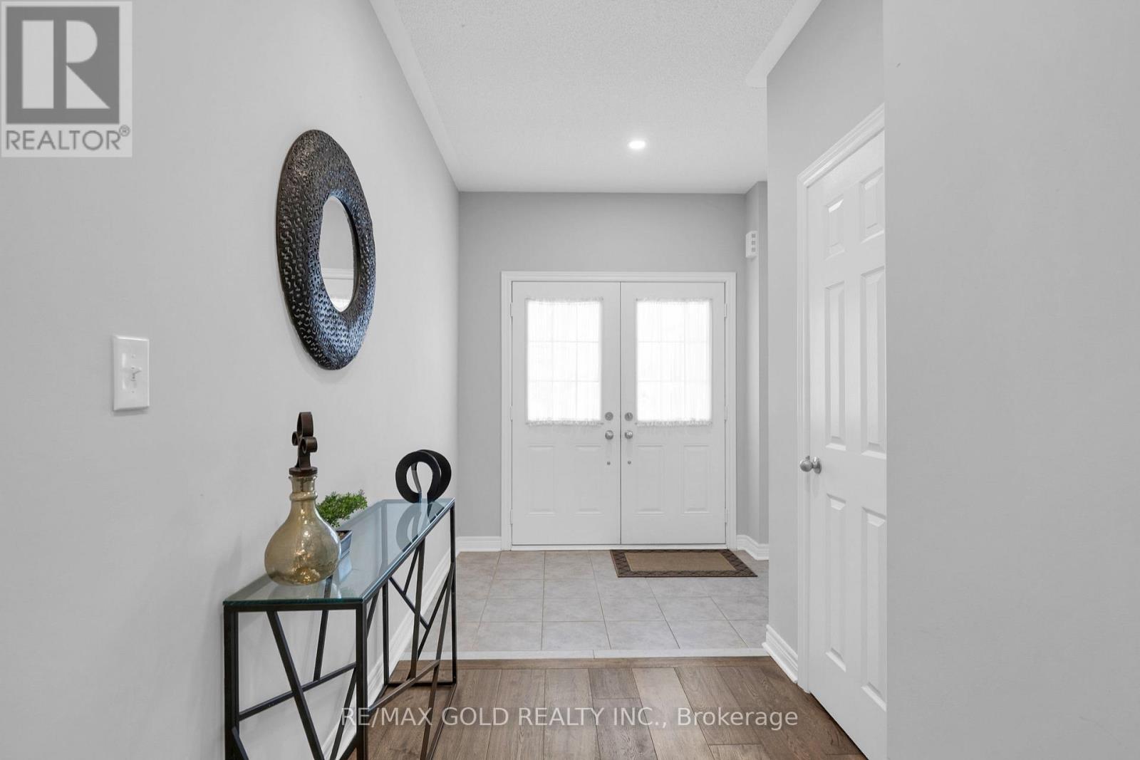 617 MOCKRIDGE TERRACE - 4